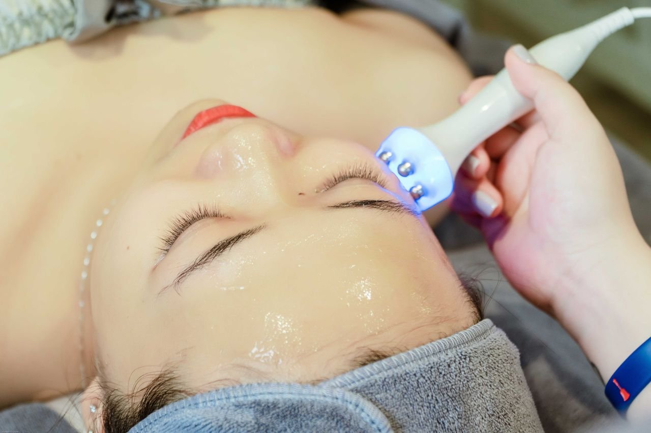 Hydra Facial at Facethetics Beauty
